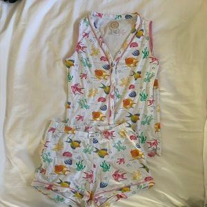 The Beaufort Bonnet Company Fish pajamas size XS